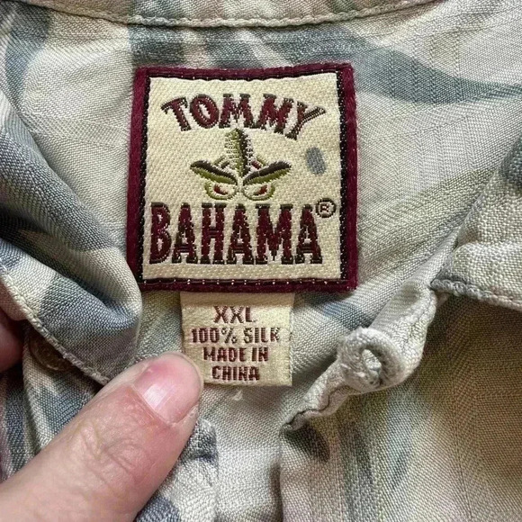 Vintage Tommy Bahama Palm Trees Hawaiian 100% Silk Shirt Size 2XL - Picture 4 of 7